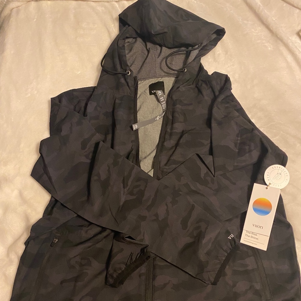 Vuori soft shell jacket